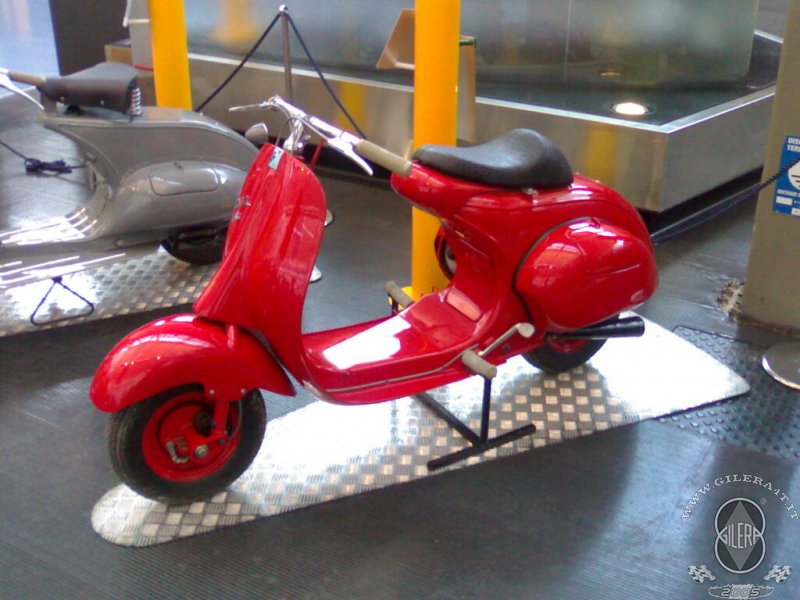 2007 MUSEO PIAGGIO