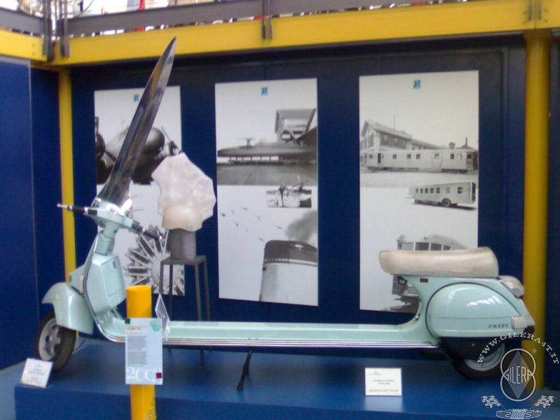 2007 MUSEO PIAGGIO