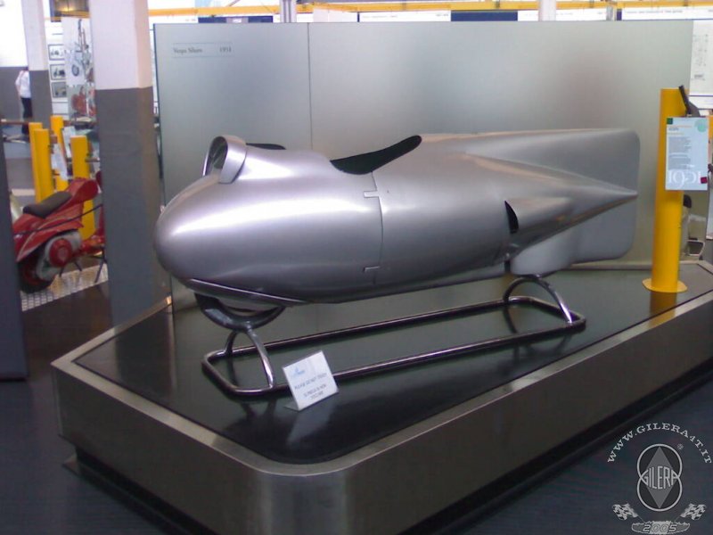 2007 MUSEO PIAGGIO