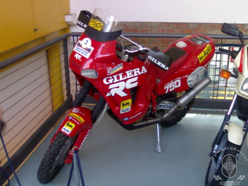 2007 MUSEO PIAGGIO