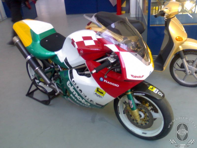 2007 MUSEO PIAGGIO